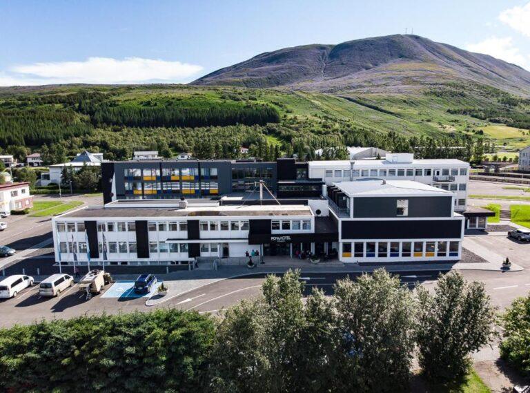 fosshotel-husavik-1lieu1salle-event.jpg