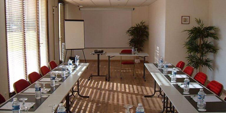 golf-hotel-de-mont-griffon-1lieu1salle-salle
