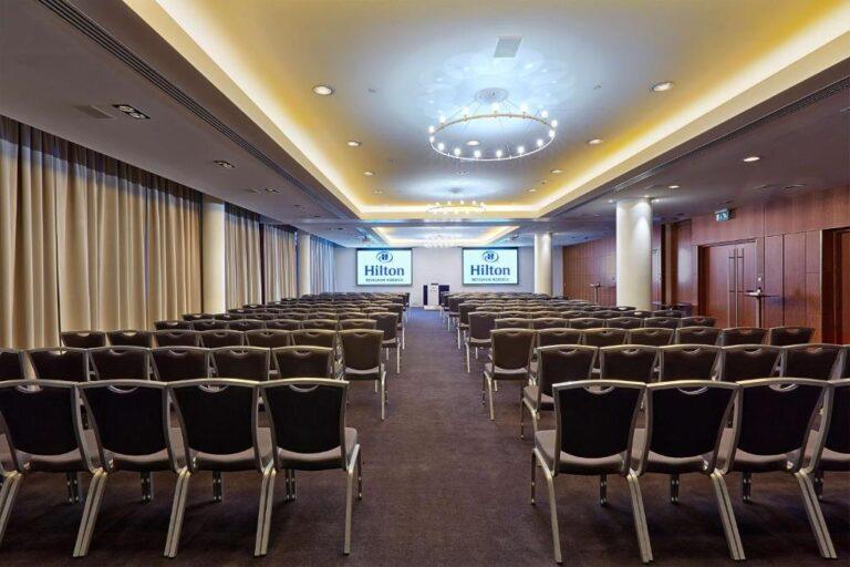 hilton-reykjavik-nordica-1lieu1salle-reunion.jpg