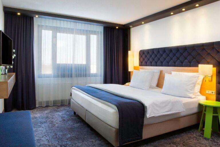 holiday-inn-stuttgart-1lieu1salle-event.jpg