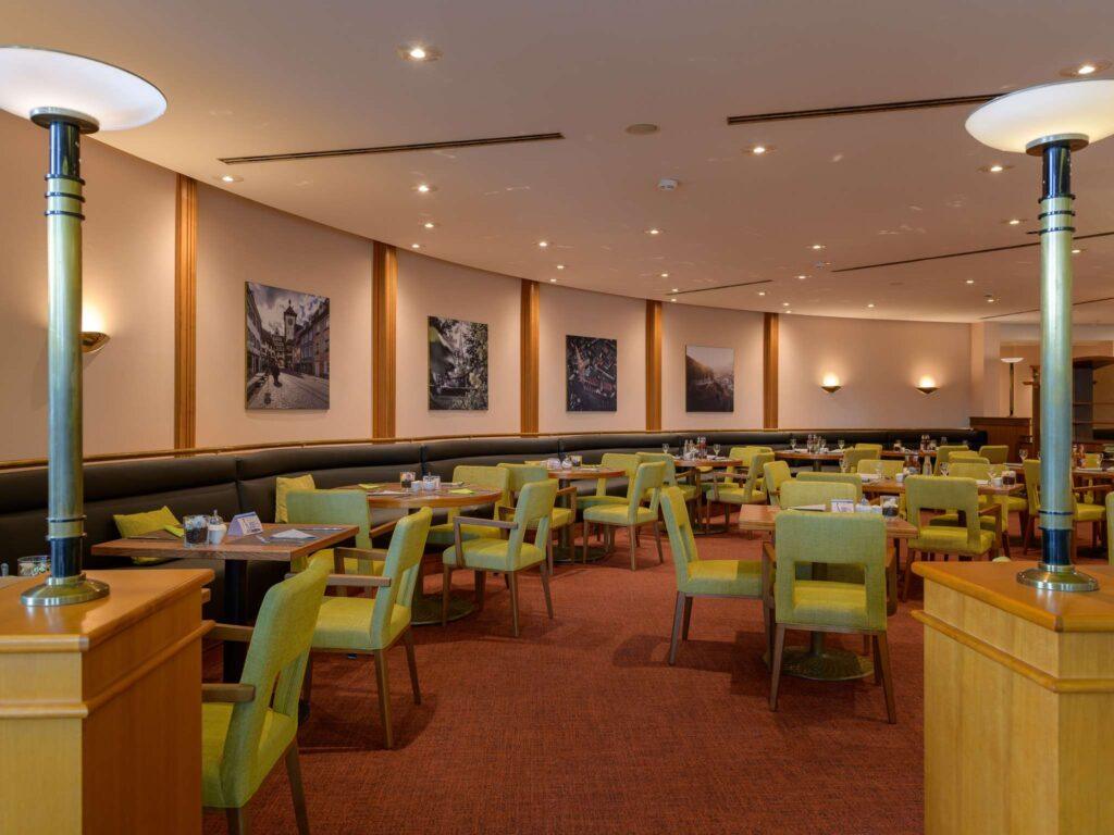 novotel-freiburg-konzerthaus-1lieu1salle-seminaire.jpg