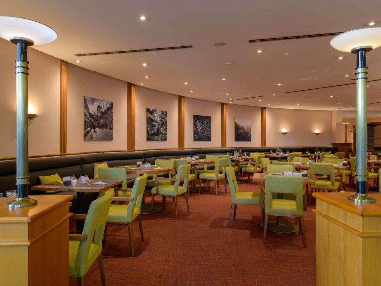 novotel-freiburg-konzerthaus-1lieu1salle-seminaire.jpg