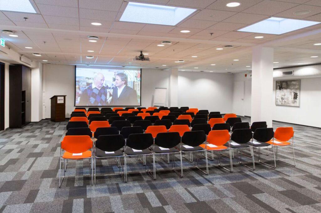 park-inn-keflavik-1lieu1salle-seminaire.jpg
