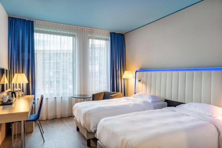 park-inn-radisson-stuttgart-1lieu1salle-events.jpg