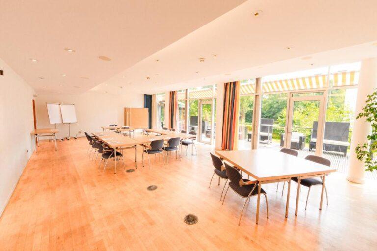 plaza-inn-ditzingen-1lieu1salle-meetings.jpg