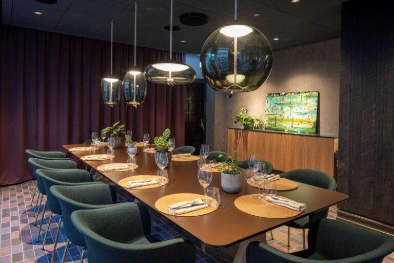 radisson-blu-1919-1lieu1salle-reunions.jpg