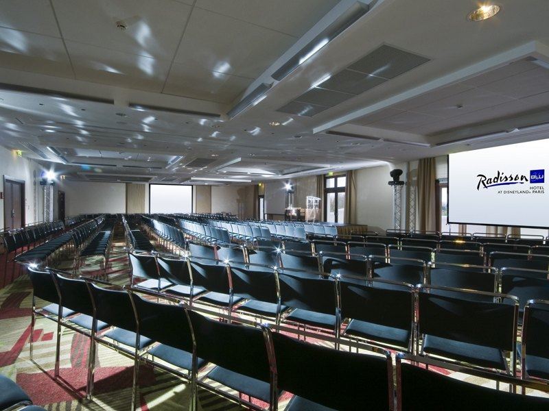 radisson-blu-disneyland-1lieu1salle-convention