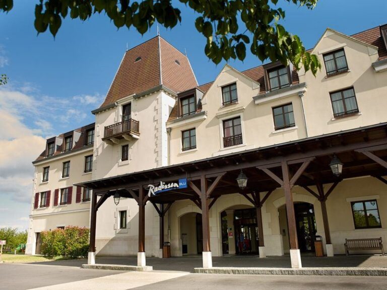 radisson-blu-disneyland-1lieu1salle-reunion