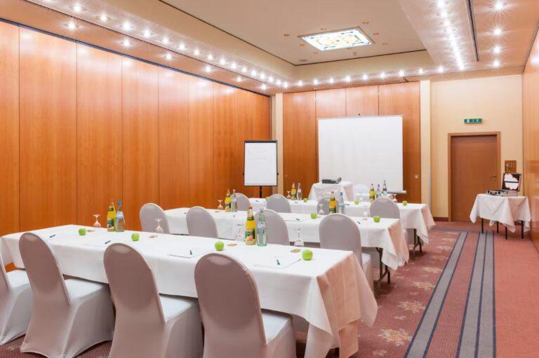 wyndham-garden-donaueschingen-1lieu1salle-reunions.jpg