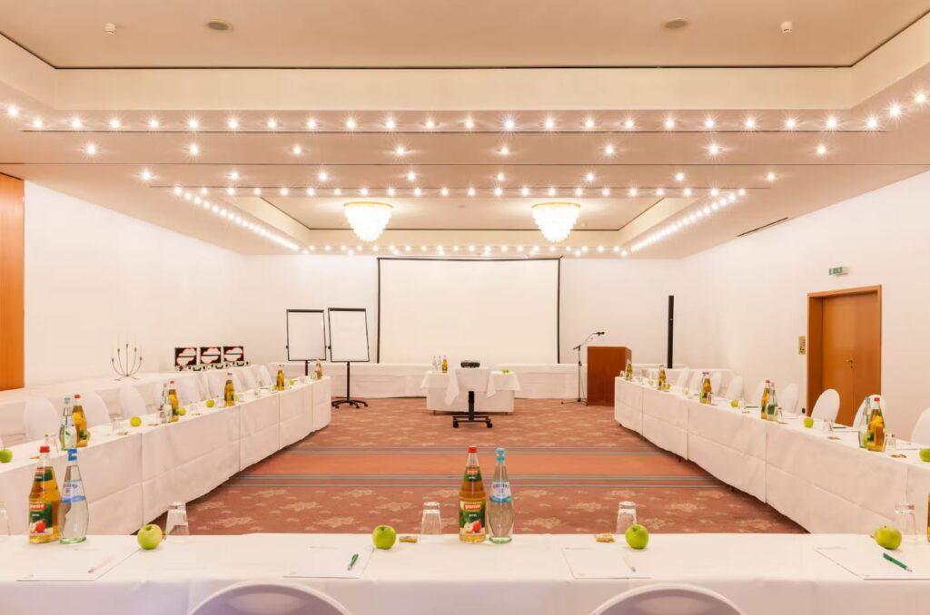 wyndham-garden-donaueschingen-1lieu1salle-seminaire.jpg