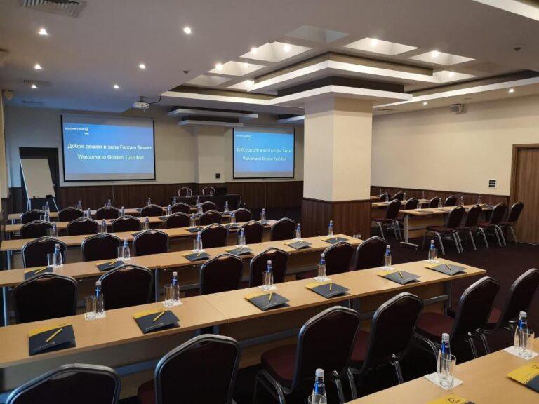 golden-tulip-varna-1lieu1salle-meetings.jpg