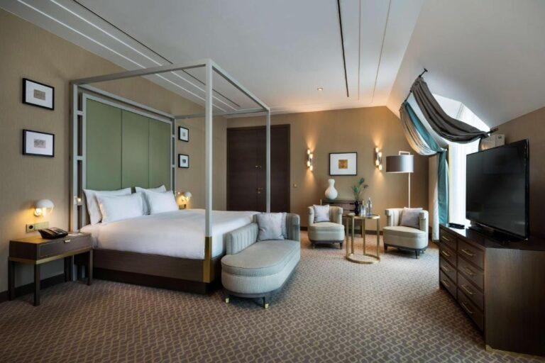hilton-vienna-plaza-1lieu1salle-event.jpg