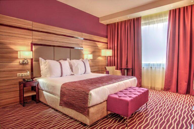 holiday-inn-plovdiv-1lieu1salle-events.jpg