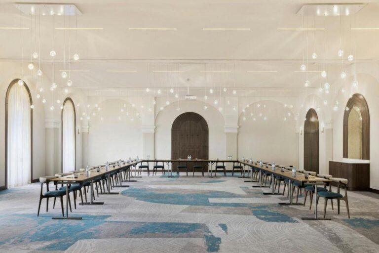 imperial-riding-school-1lieu1salle-seminaire.jpg