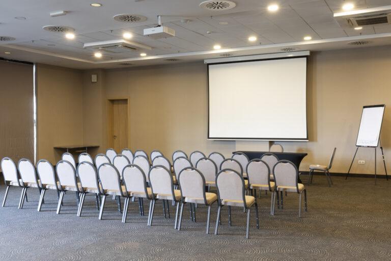 premier-sofia-airport-1lieu1salle-meetings-scaled-1.jpg