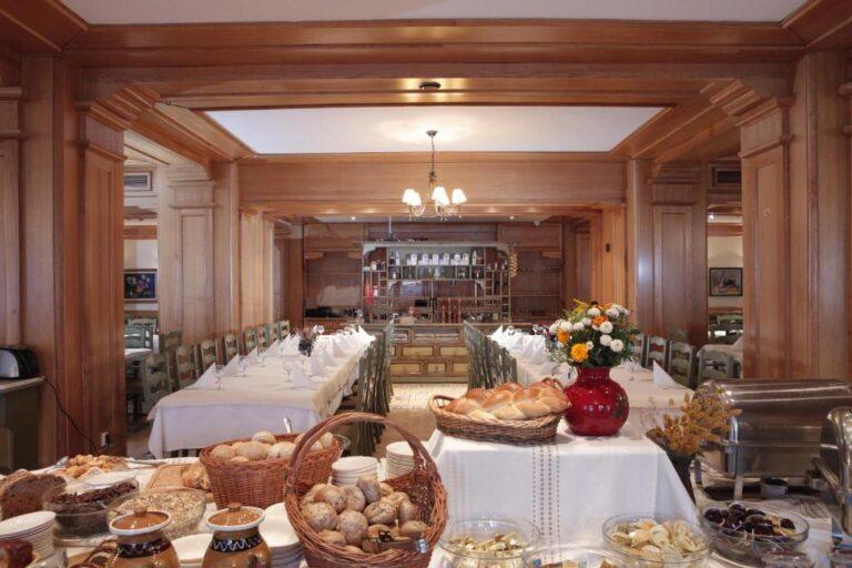 bw-bucovina-1lieu1salle-reunion.jpg