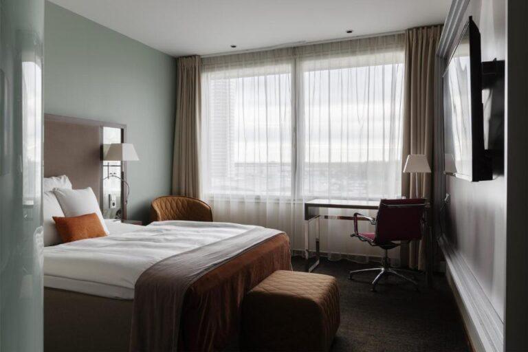 clarion-arlanda-airport-terminal-1lieu1salle-evenements.jpg