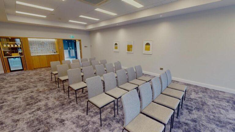 clayton-dublin-airport-central-1lieu1salle-reunion.jpg