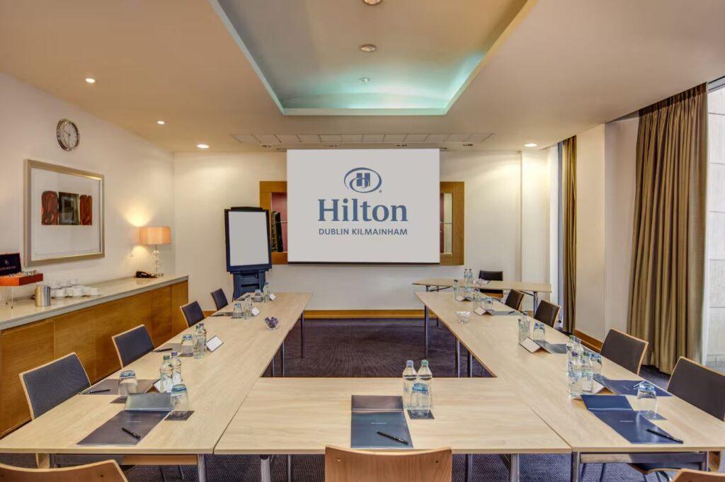 hilton-dublin-kilmainham-1lieu1salle-reunion.jpg
