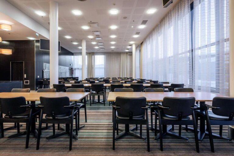 hilton-helsinki-airport-1lieu1salle-meetings.jpg
