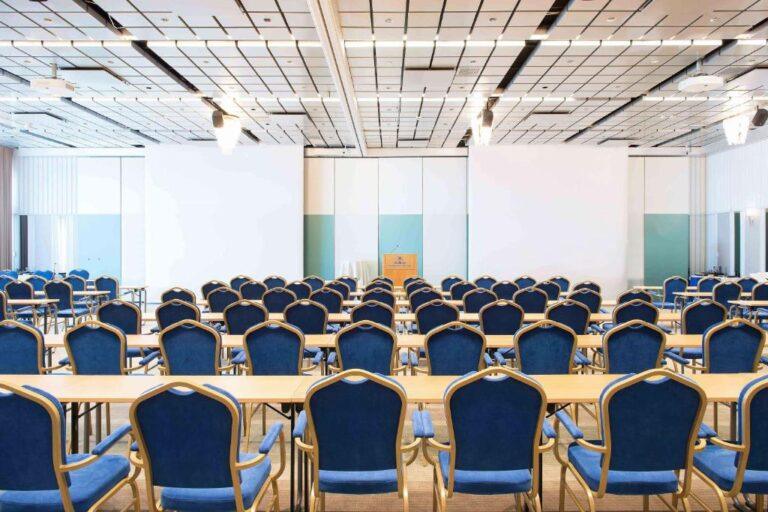 hilton-helsinki-kalastajatorppa-1lieu1salle-meetings.jpg