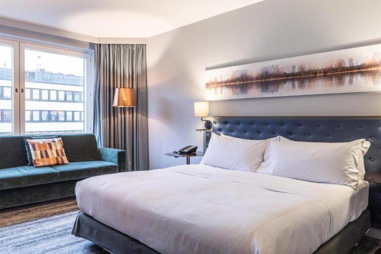 hilton-helsinki-strand-1lieu1salle-events.jpg