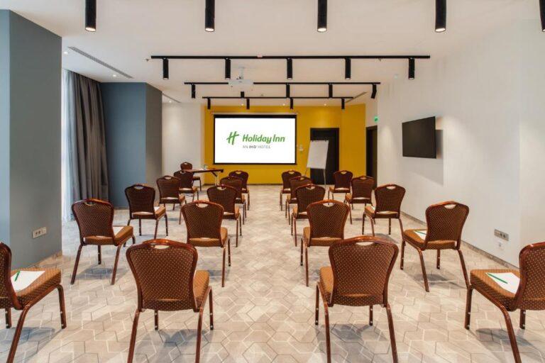 holiday-inn-bucarest-times-1lieu1salle-meetings.jpg