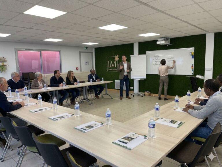 la-mauvilliere-salle-reunion-34-personnes-seminaire-formation.jpg