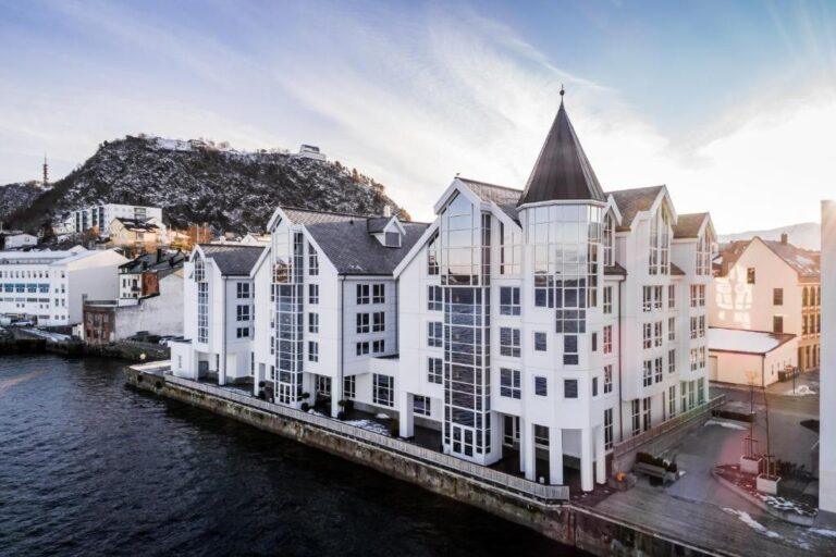 quality-hotel-alesund-1lieu1salle-evenement.jpg