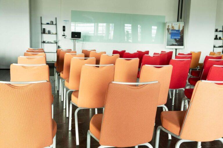 radisson-blu-airport-terminal-arlanda-1lieu1salle-reunion.jpg