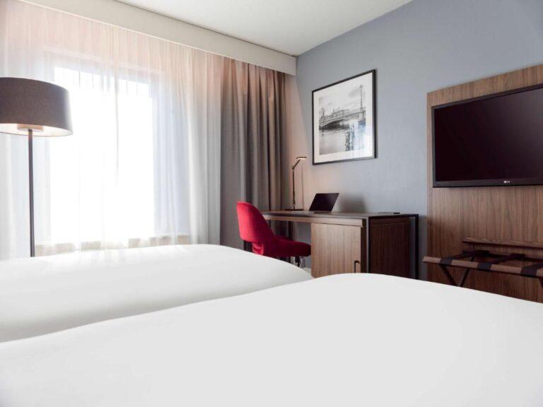 radisson-blu-arlandia-1lieu1salle-event.jpg