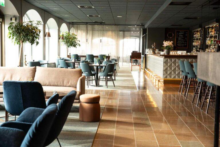 radisson-blu-arlandia-1lieu1salle-seminaire.jpg