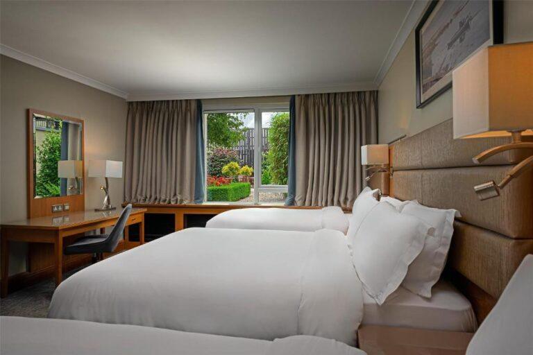 radisson-blu-limerick-1lieu1salle-event.jpg