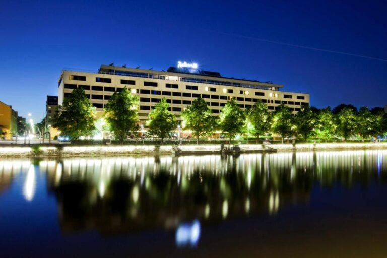 radisson-blu-marina-palace-turku-1lieu1salle-evenement.jpg