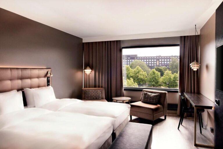 radisson-blu-marina-palace-turku-1lieu1salle-meeting.jpg