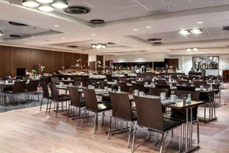 radisson-blu-oulu-1lieu1salle-seminaire.jpg