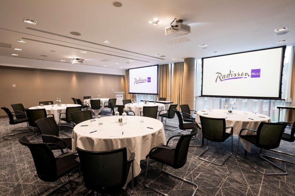 radisson-blu-royal-dublin-1lieu1salle-reunions.jpg