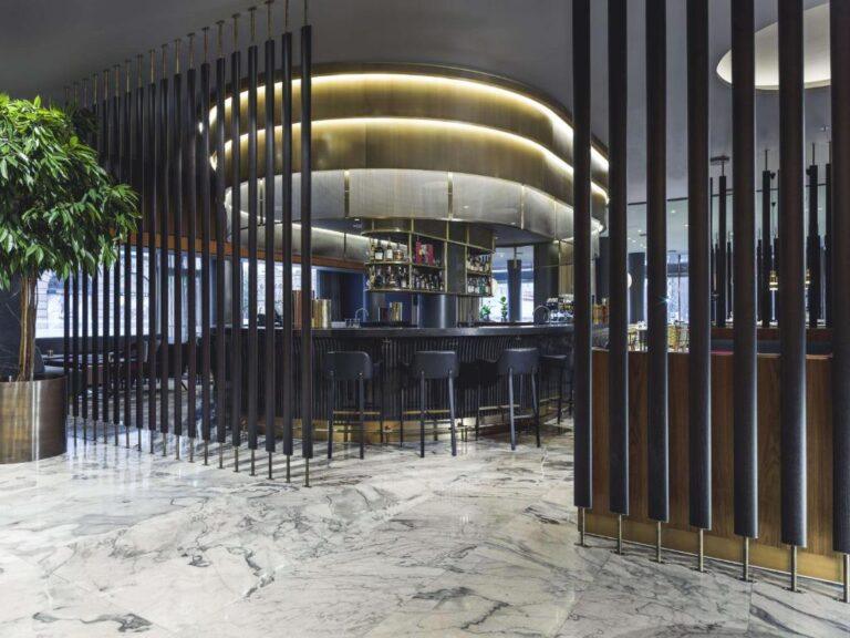 radisson-collection-royal-1lieu1salle-seminaires.jpg