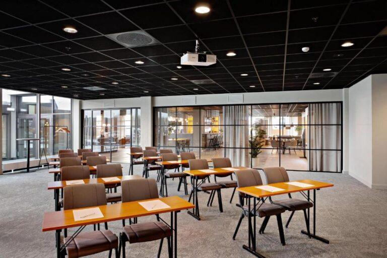 radisson-haugesund-1lieu1salle-reunion.jpg