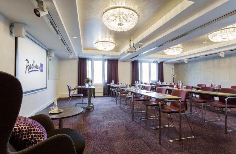 radisson-scandinavia-gothenburg-1lieu1salle-reunion.jpg