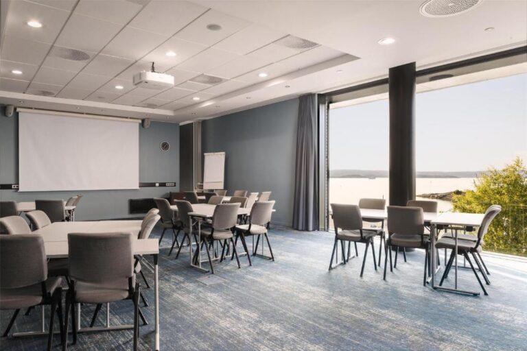 scandic-fornebu-1lieu1salle-meetings.jpg