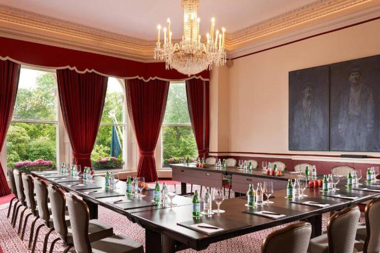 shelbourne-dublin-1lieu1salle-reunion.jpg