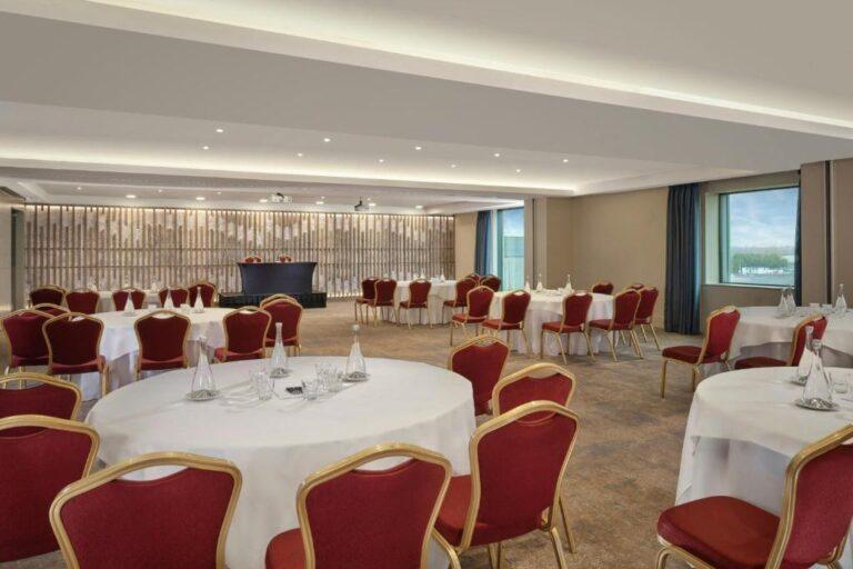 sheraton-athlone-1lieu1salle-reunions.jpg