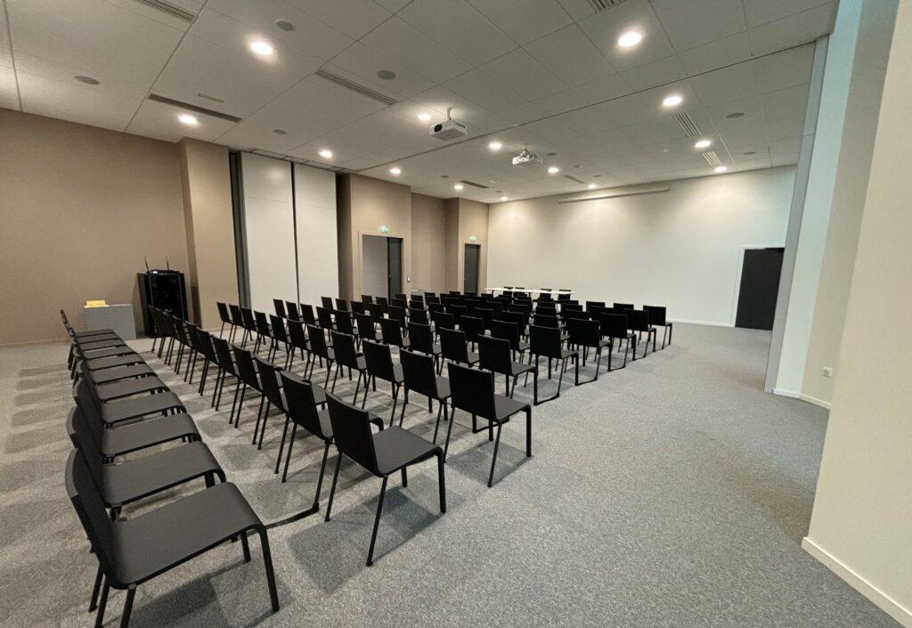 Salle-910-ou-1112-theatre.jpg