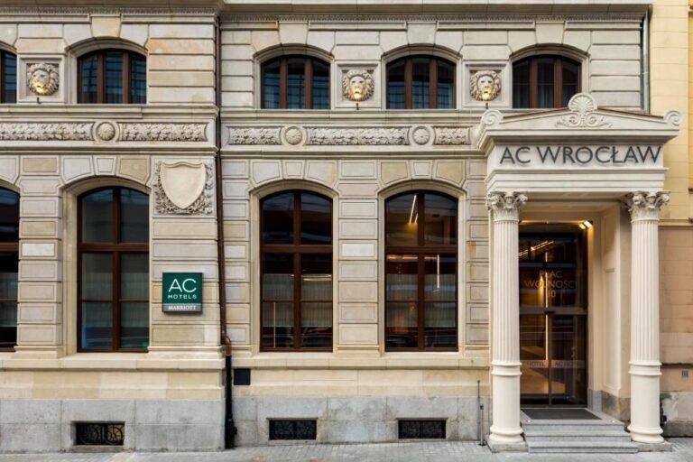ac-hotel-wroclaw-1lieu1salle-evenement.jpg