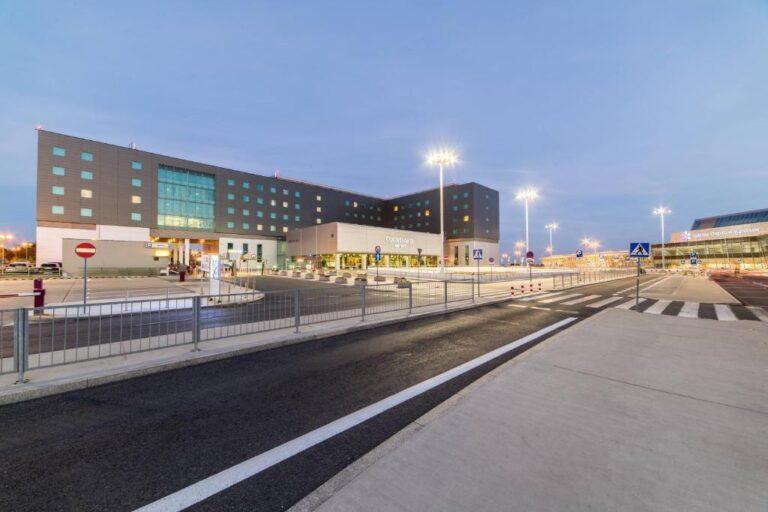 courtyard-warsaw-airport-1lieu1salle-evenement.jpg