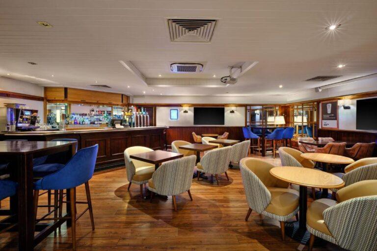 delta-marriott-swansea-1lieu1salle-seminaires.jpg