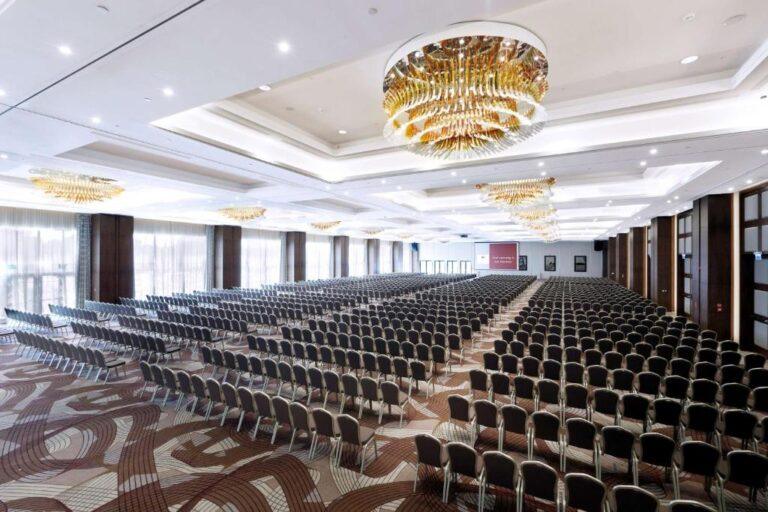 doubletree-conference-warsaw-1lieu1salle-meetings.jpg
