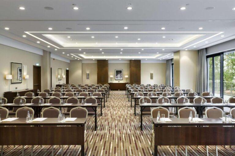 doubletree-conference-warsaw-1lieu1salle-reunions.jpg