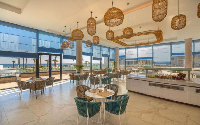 hilton-skanes-monastir-1lieu1salle-reunions.jpg